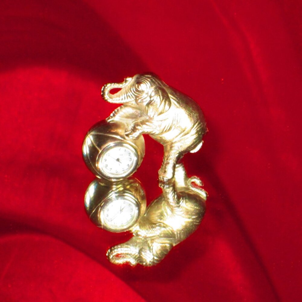 Silver Elephant Figurine with Ball Clock